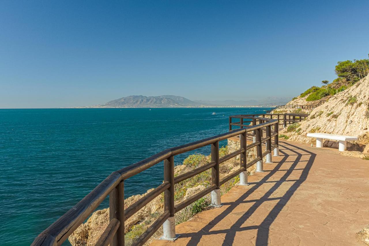 Villa Alboran Beachfront 9Pax Torre de Benagalbοn Εξωτερικό φωτογραφία