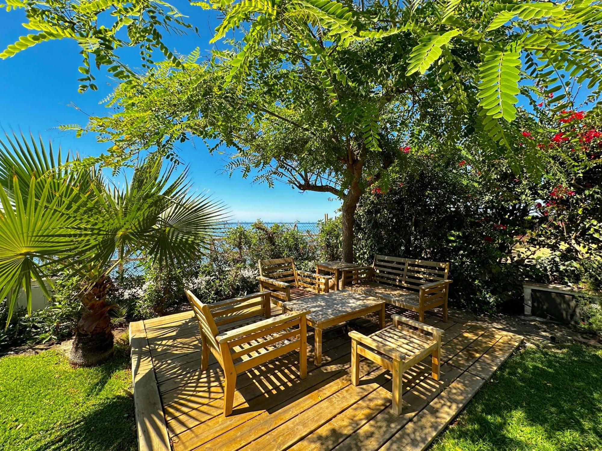 Villa Alboran Beachfront 9Pax Torre de Benagalbοn Εξωτερικό φωτογραφία